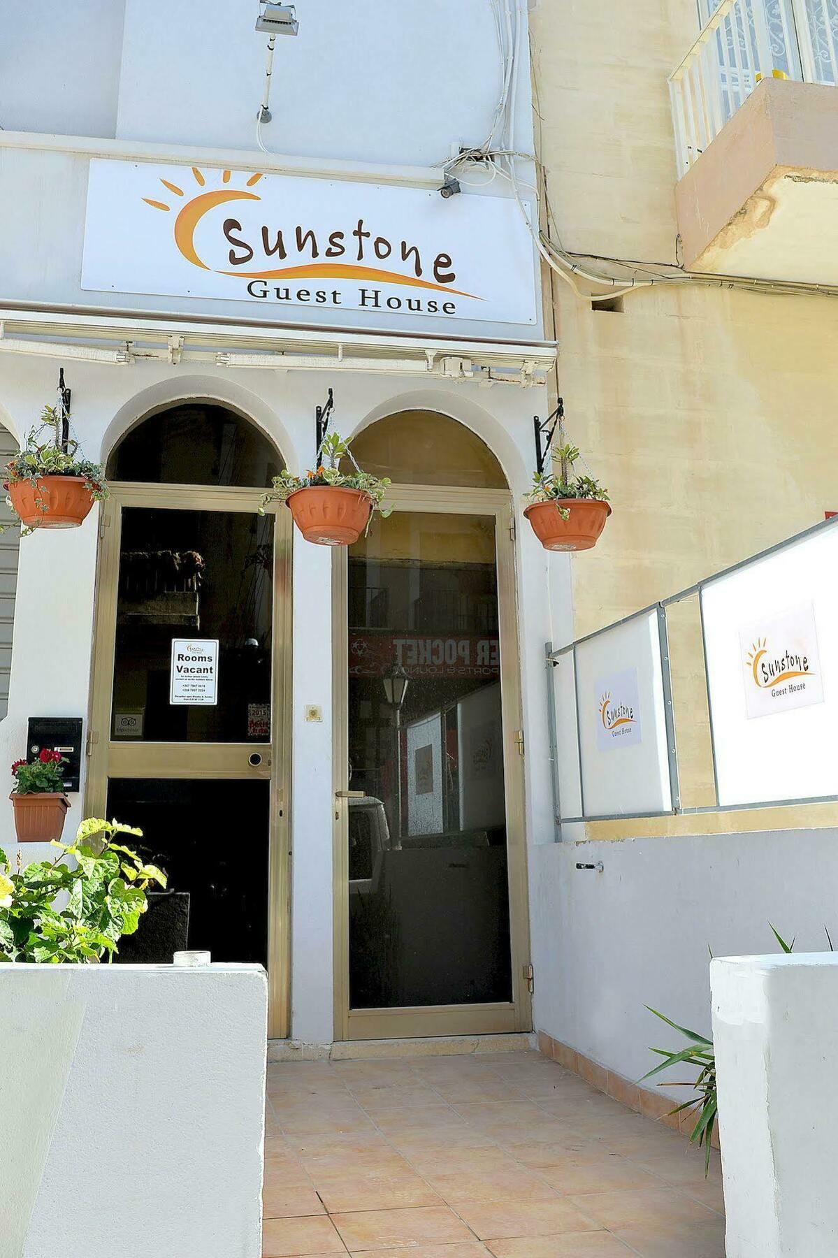 Sunstone Boutique Guest House Buġibba Exteriör bild